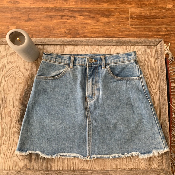 Brandy Melville denim skirt size M - Picture 1 of 3